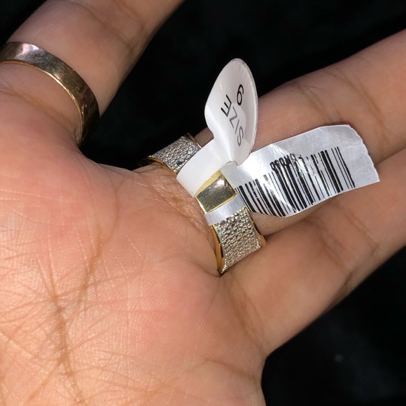 REAL DIAMOND Ring not CZ not moissanite UNBEATABLE - Picture 7 of 10